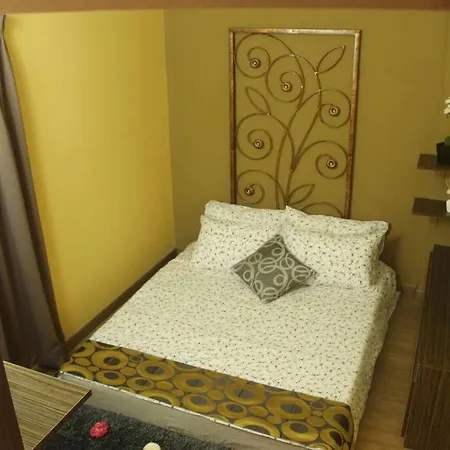 1 Minutes To Tower Sentral Intan Homestay 6 Rooms Teluk Intan Exterior photo